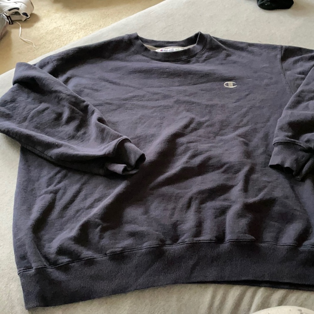 Navy Blue Champion Sweatshirt